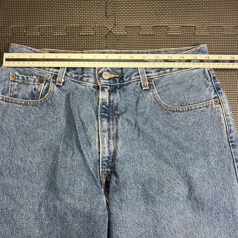 Levis 560 Loose Fit Straight Leg Womens Jeans 14 Reg Medium Blue Denim - Picture 5 of 6